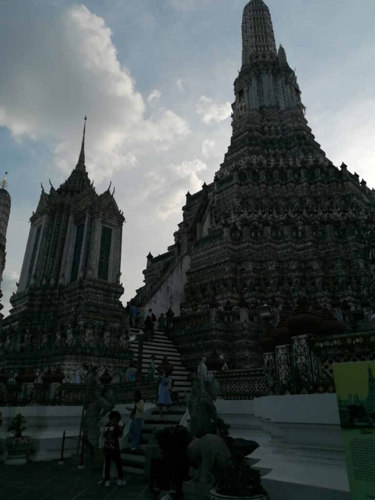 Bangkok Temples in One day: How to visit the best Temples