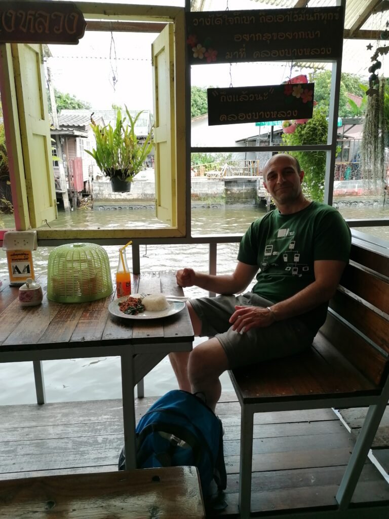Khlong Bang Luang Floating Market: Art, Food & Canal Life